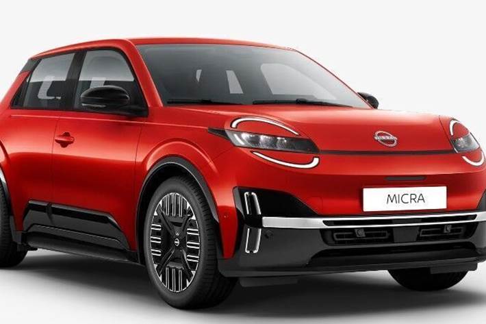 Rød Nissan Micra fra 2025 set udefra
