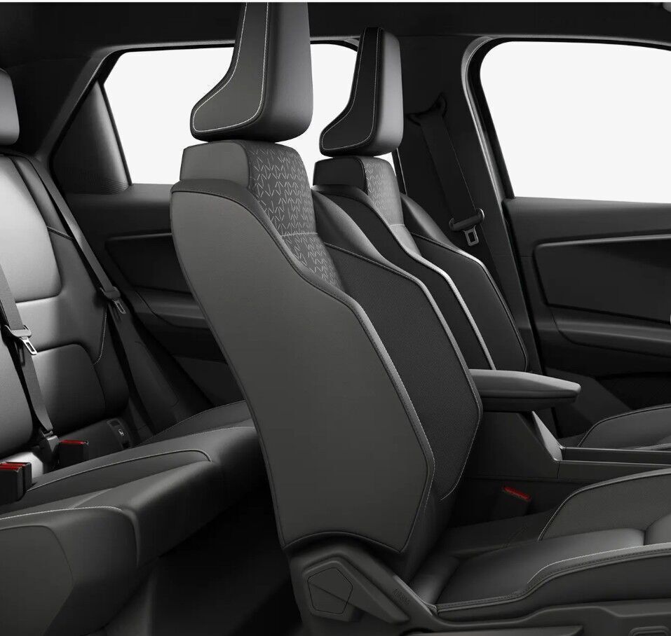 Rød Nissan Micra fra 2025