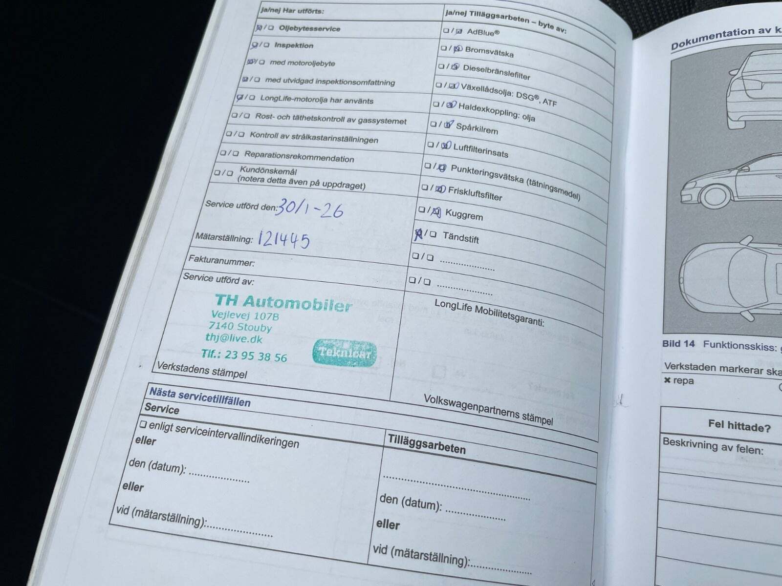 Blå VW Golf VII fra 2016