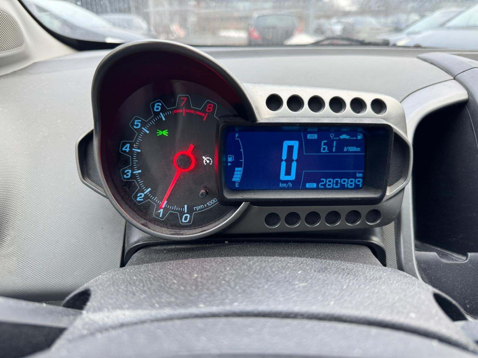 undefined Chevrolet Aveo fra 2012