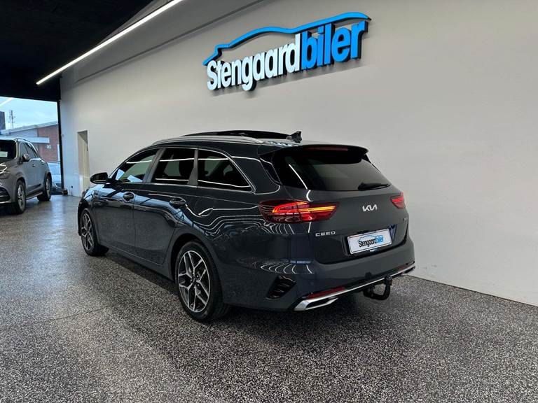 Kia Ceed 1,6 PHEV Upgrade Premium SW DCT