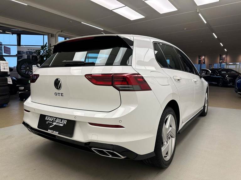 VW Golf VIII 1,4 GTE DSG