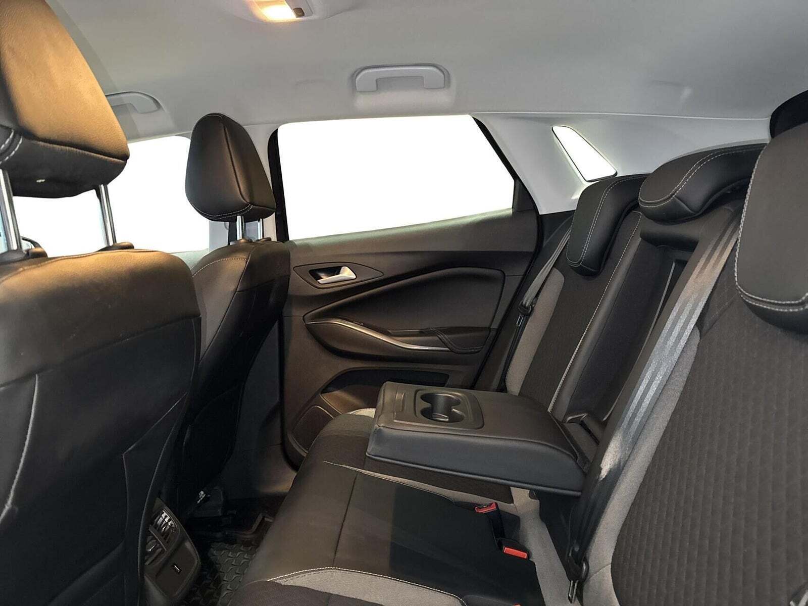 Opel Grandland X 1,6 Hybrid4 Ultimate aut.