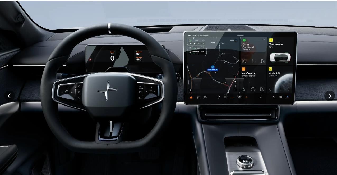 Grå Polestar 4 fra 2026