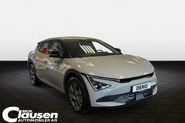 Grå Kia EV6 fra 2026 set udefra