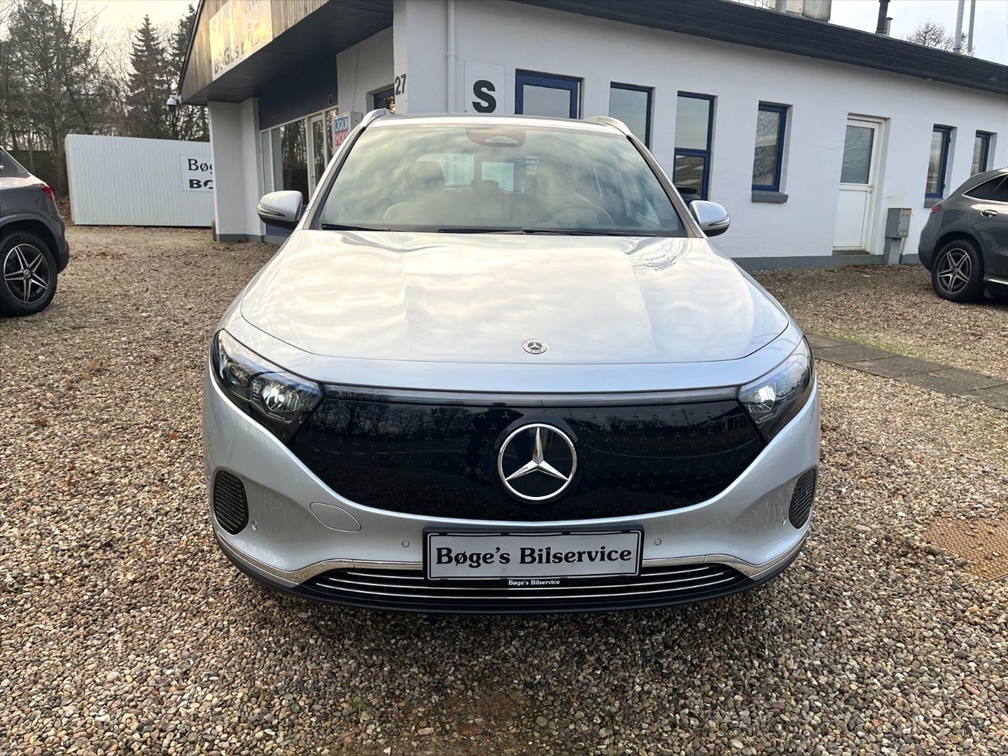 Mercedes EQA 300 Mercedes EQA300 Progressive 4Matic