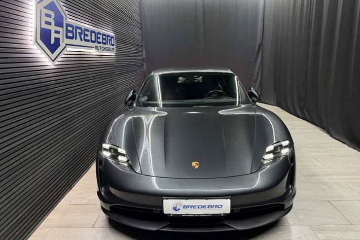 Grå Porsche Taycan fra 2022