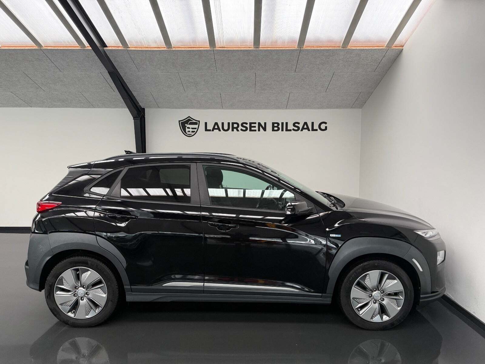 Hyundai Kona 64 EV Trend