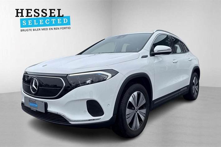 Hvid Mercedes EQA300 fra 2022 set udefra