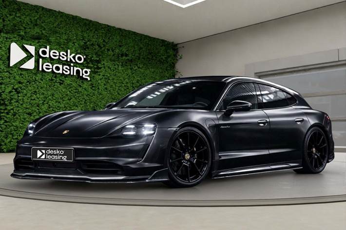 undefined Porsche Taycan fra 2022 set udefra