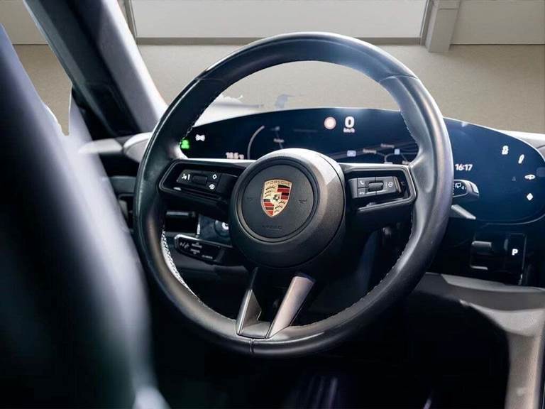 Porsche Taycan Sport Turismo