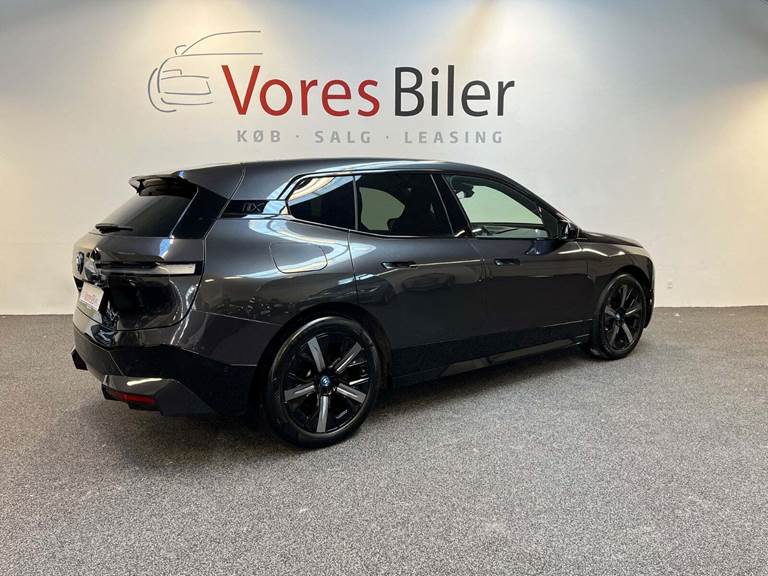 BMW iX xDrive50 Supercharged Sport