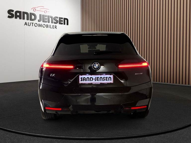 BMW iX xDrive50 Supercharged