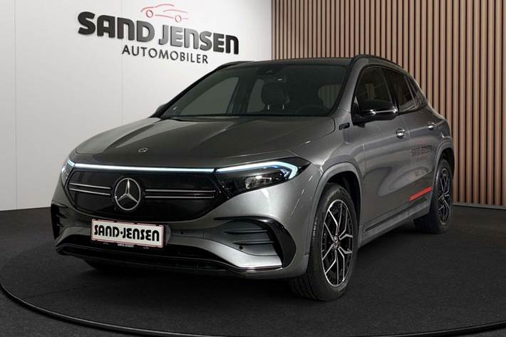 Grå Mercedes EQA250 fra 2022 set udefra