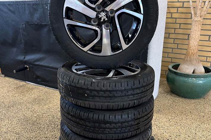 undefined Peugeot 108 fra 2021