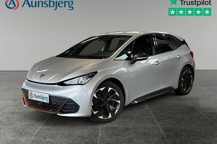 Sølv Cupra Born fra 2023