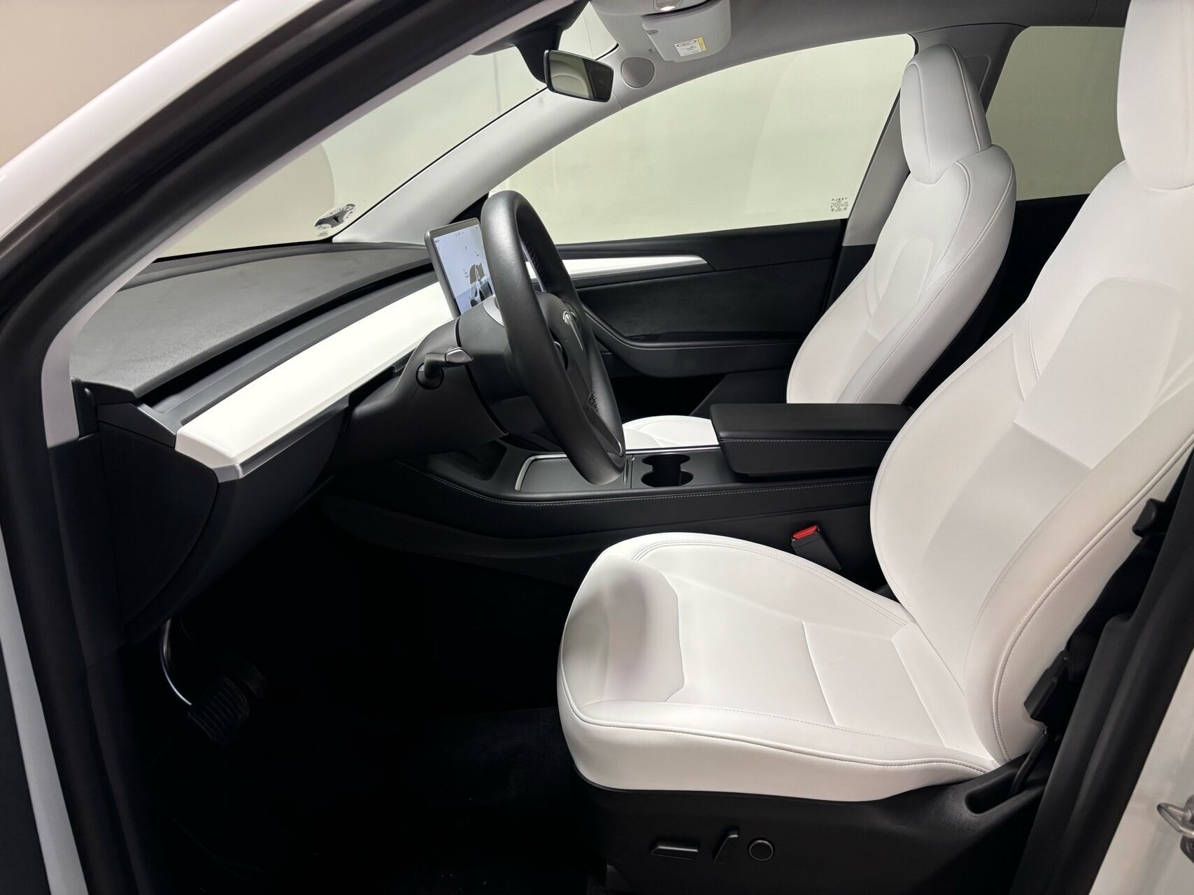 Tesla Model Y EL Long Range RWD 340HK 5d Aut.