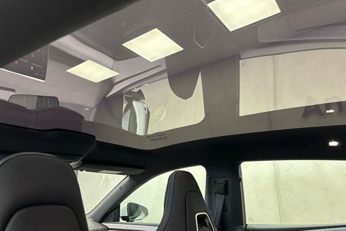 undefined Polestar 4 fra 2025