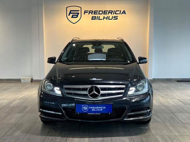 Mercedes C200 2,2 CDi Avantgarde AMG stc. aut.