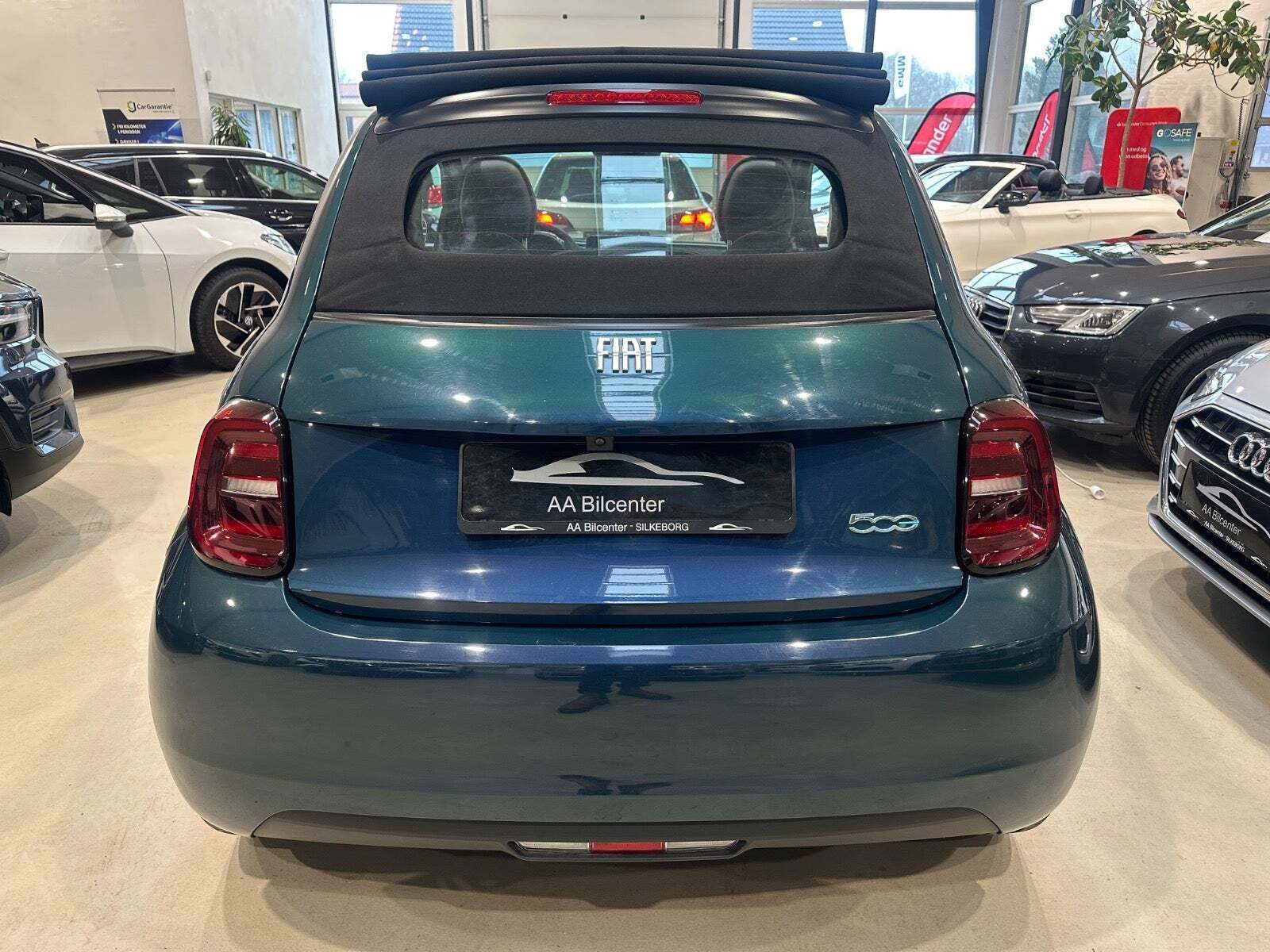 Grøn Fiat 500e fra 2022