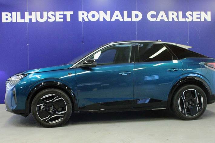 Blå Peugeot e-3008 fra 2025