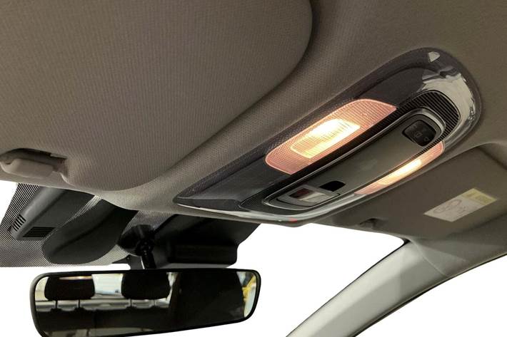 Hvid Hyundai i20 fra 2022