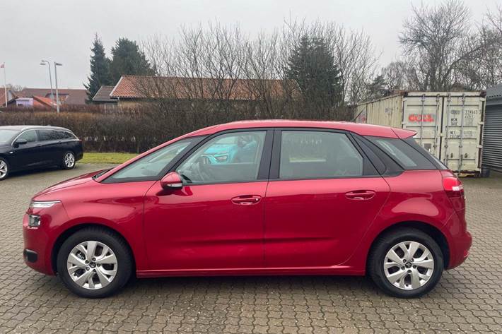Rød Citroën C4 Picasso fra 2016