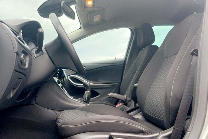 undefined Opel Astra fra 2019