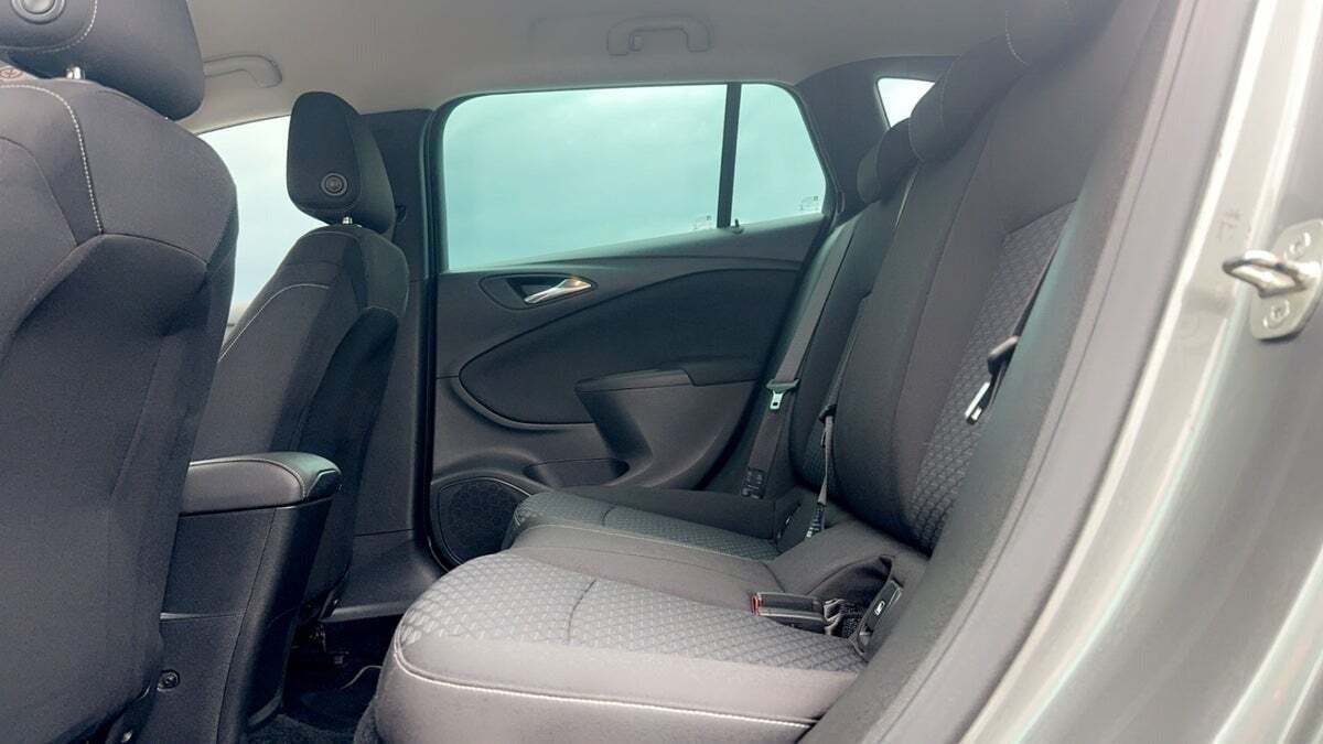 undefined Opel Astra fra 2019