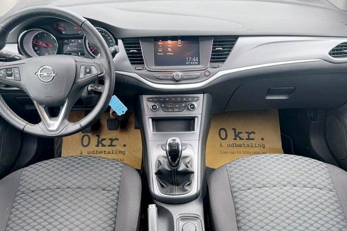 undefined Opel Astra fra 2019