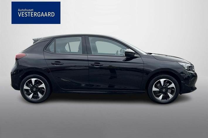 Sort Opel Corsa-e fra 2024