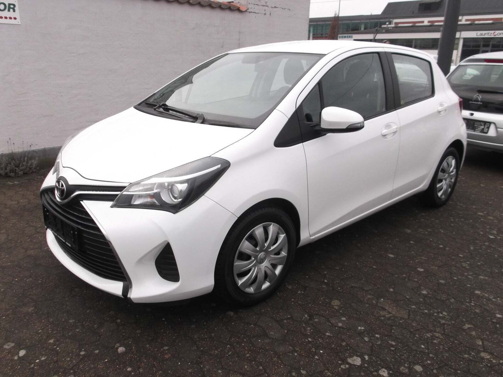 Toyota Yaris 1,0 VVT-i T2
