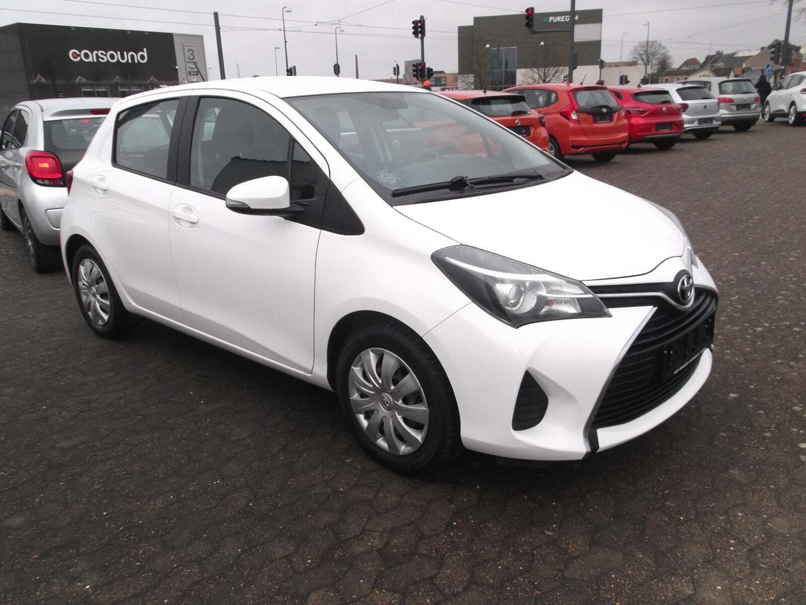 Toyota Yaris 1,0 VVT-i T2