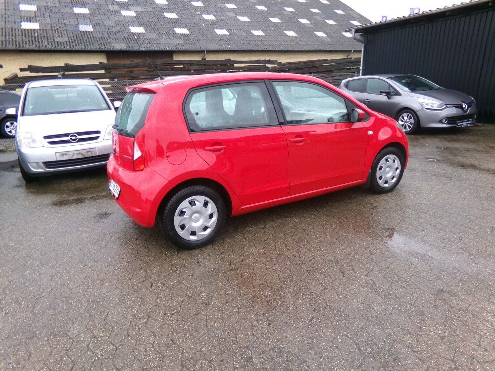 Rød Seat Mii fra 2015