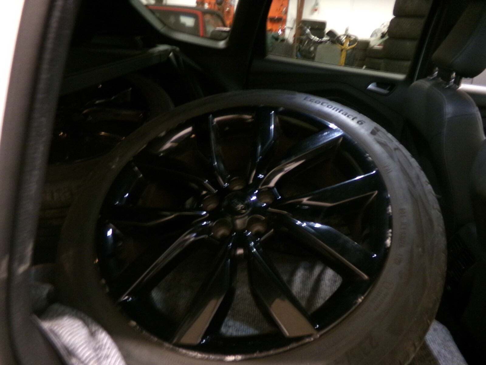 Hvid Ford Kuga fra 2017