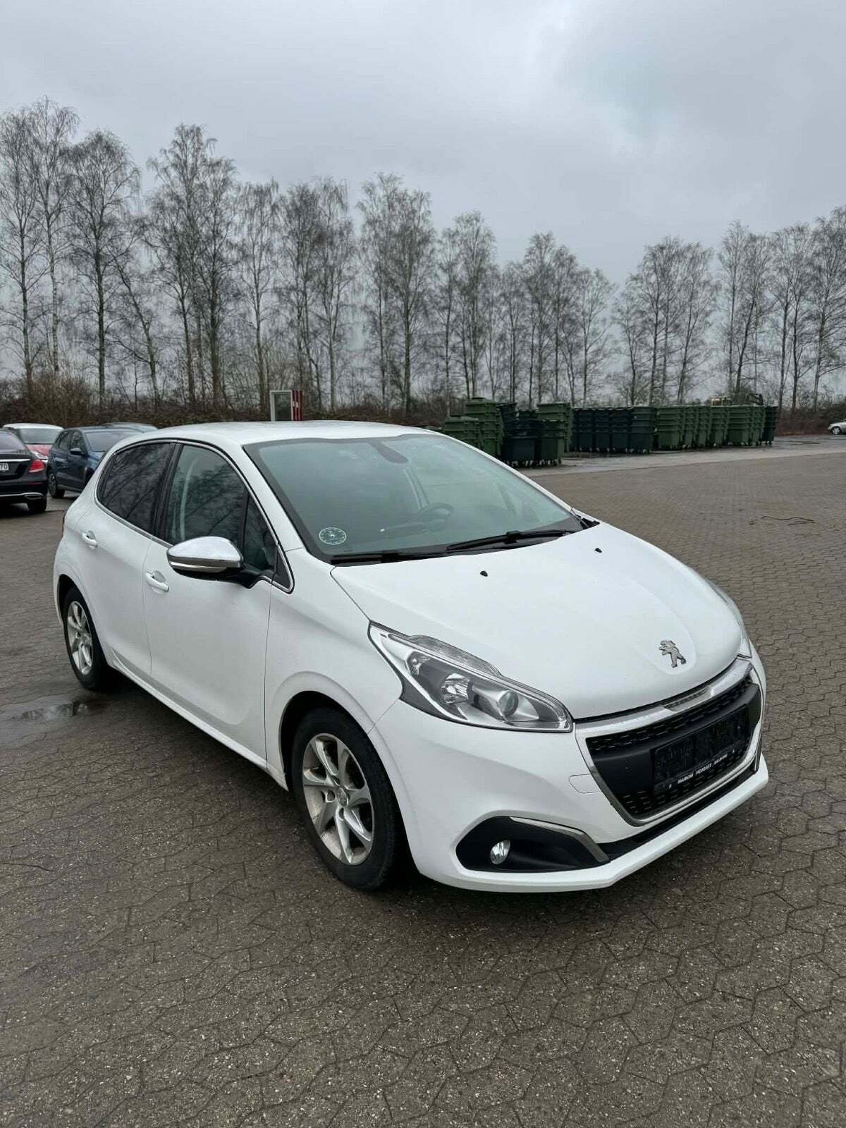 Peugeot 208 1,6 BlueHDi 100 Allure