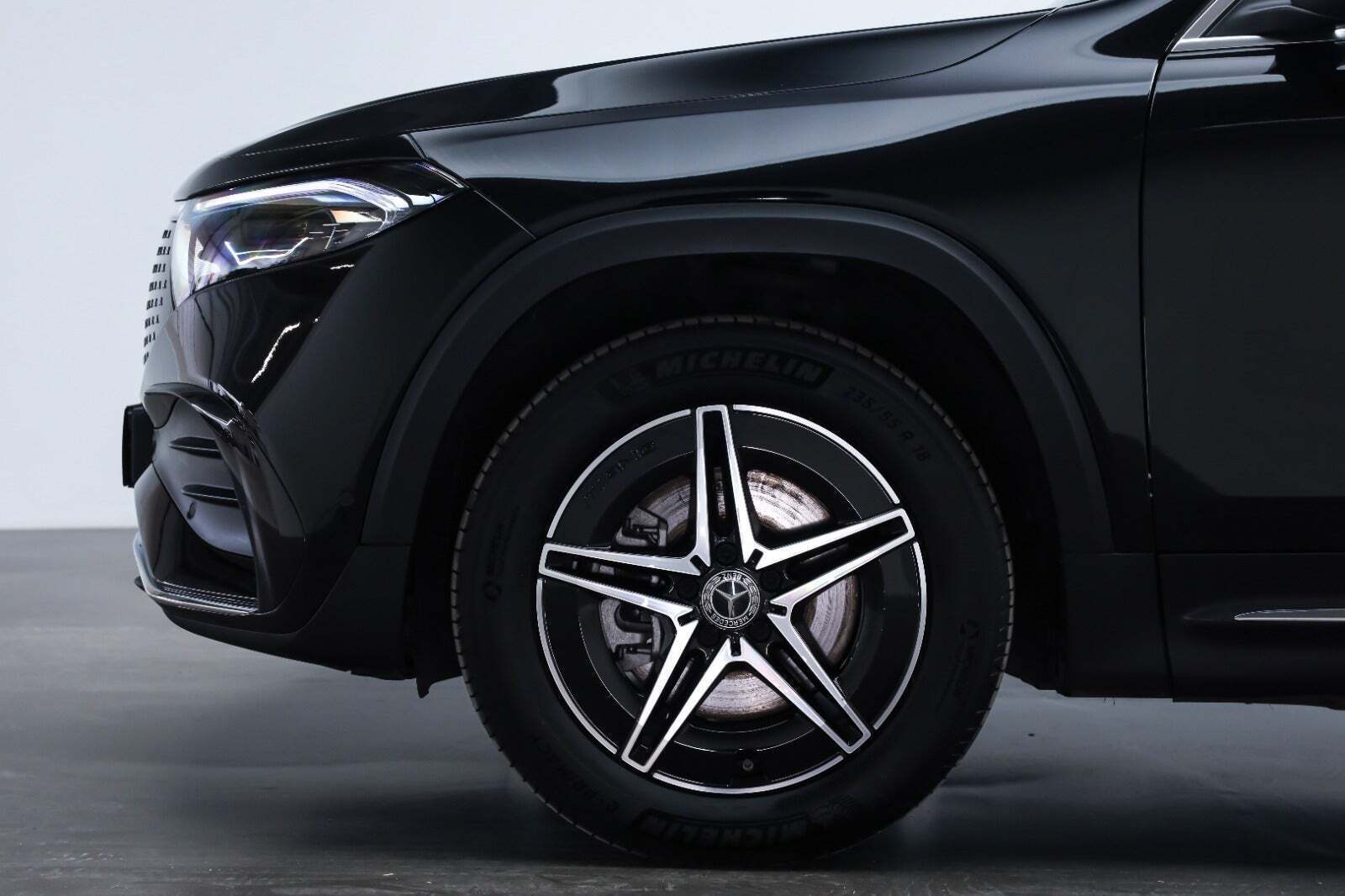 Mercedes EQB250+ AMG Premium