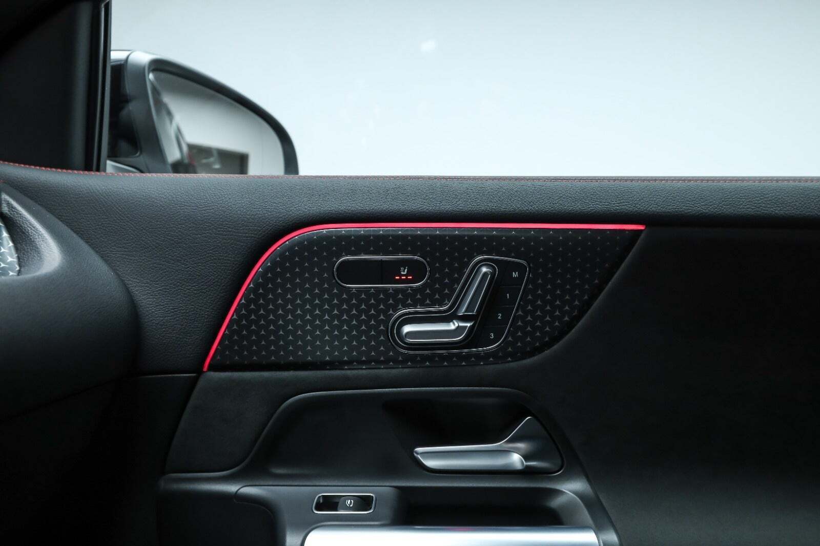 Sort Mercedes EQA250+ fra 2026