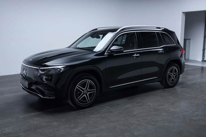 Sort Mercedes EQB250+ fra 2026