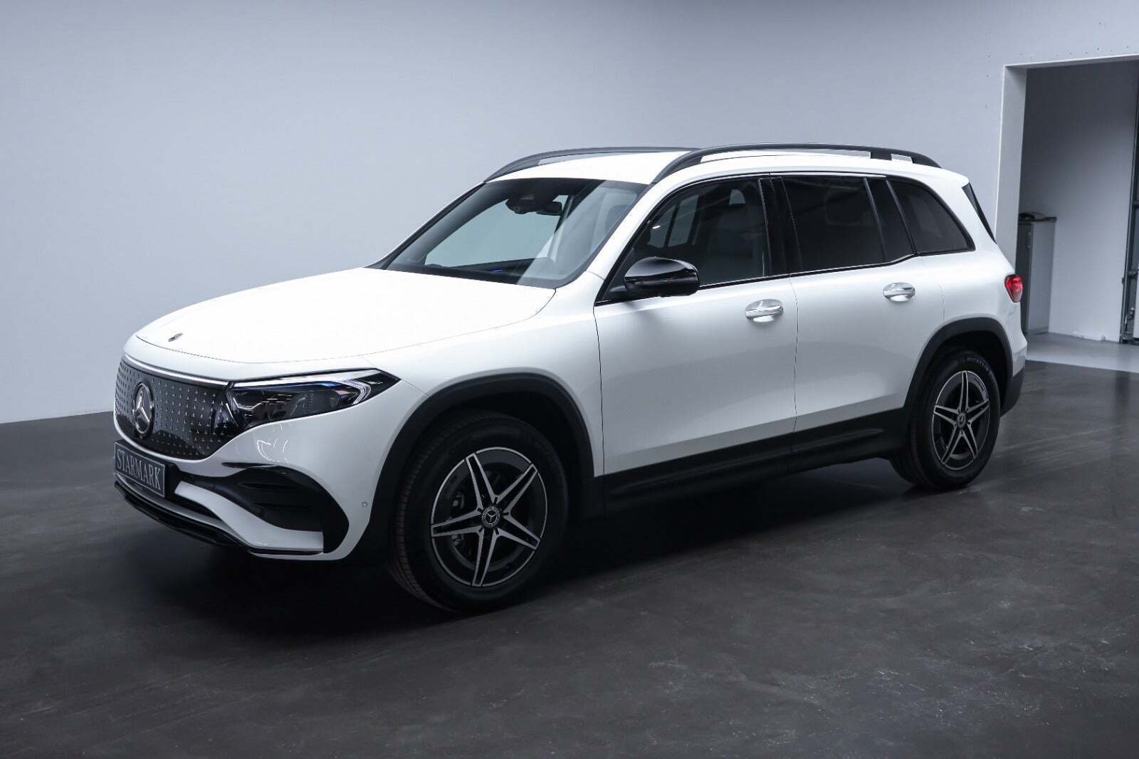 Mercedes EQB250+ AMG Premium