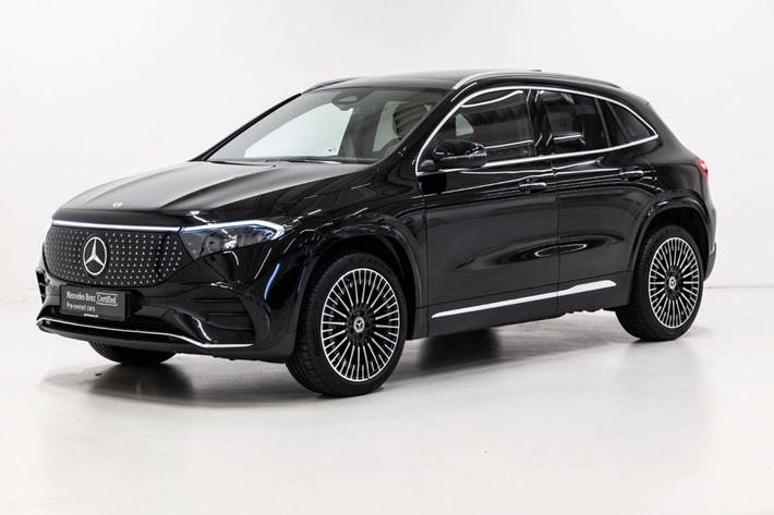 Sort Mercedes EQA250+ fra 2025 set udefra
