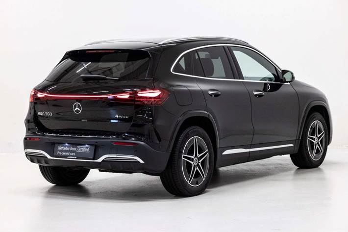 Sort Mercedes EQA350 fra 2025