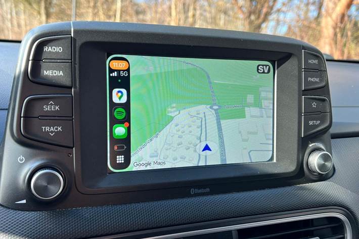 Grå Hyundai Kona fra 2020