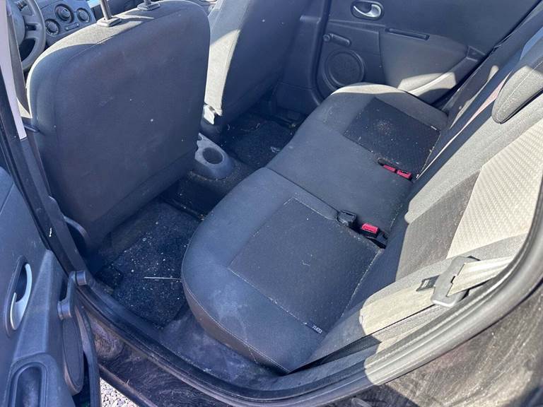 Renault Clio III 1,2 16V Authentique Sport Tourer