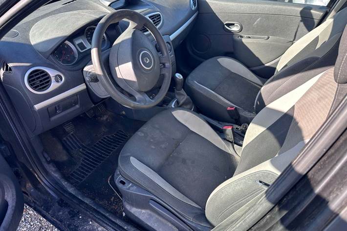 undefined Renault Clio III fra 2011