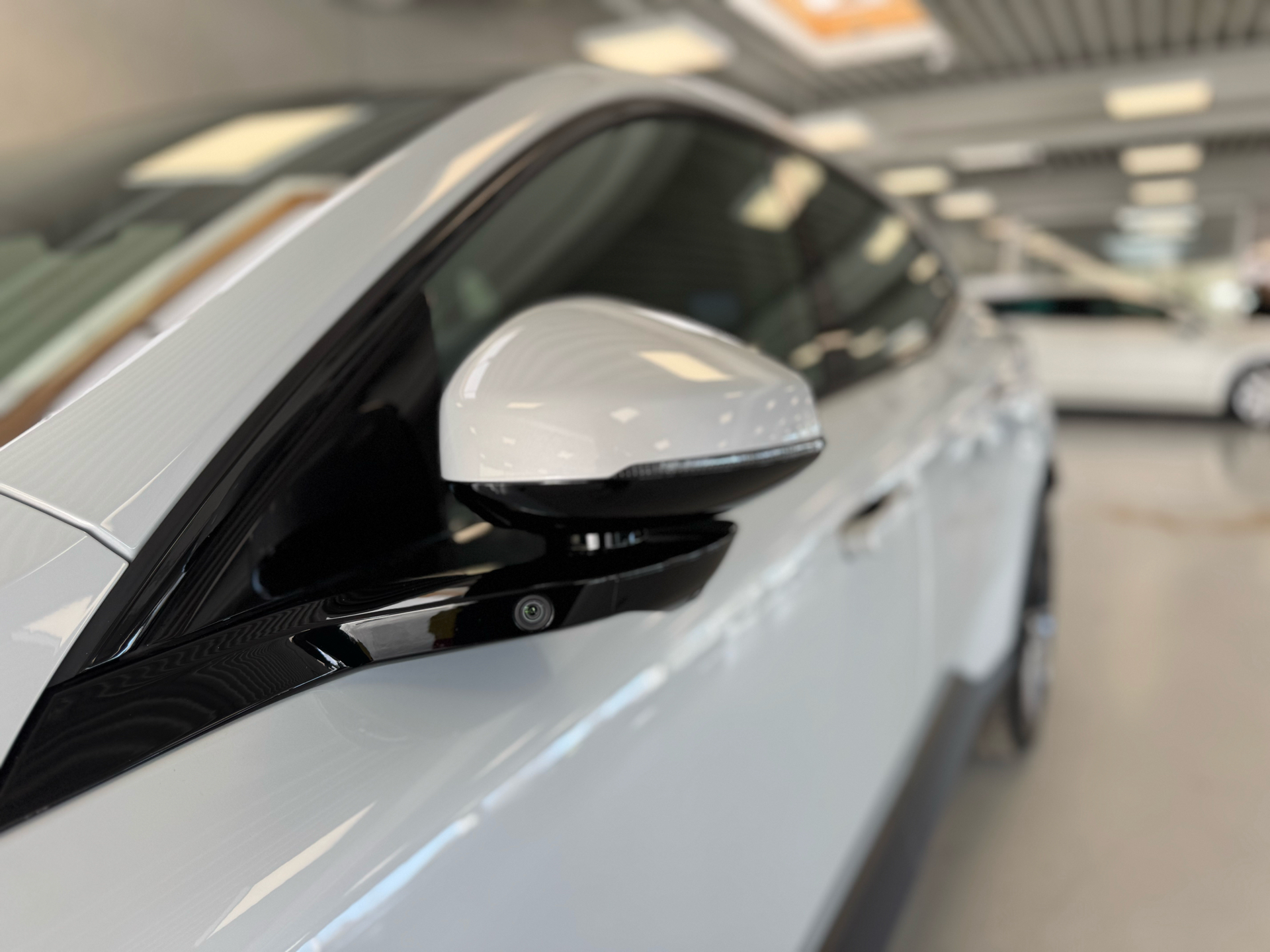 undefined Polestar 4 fra 2025