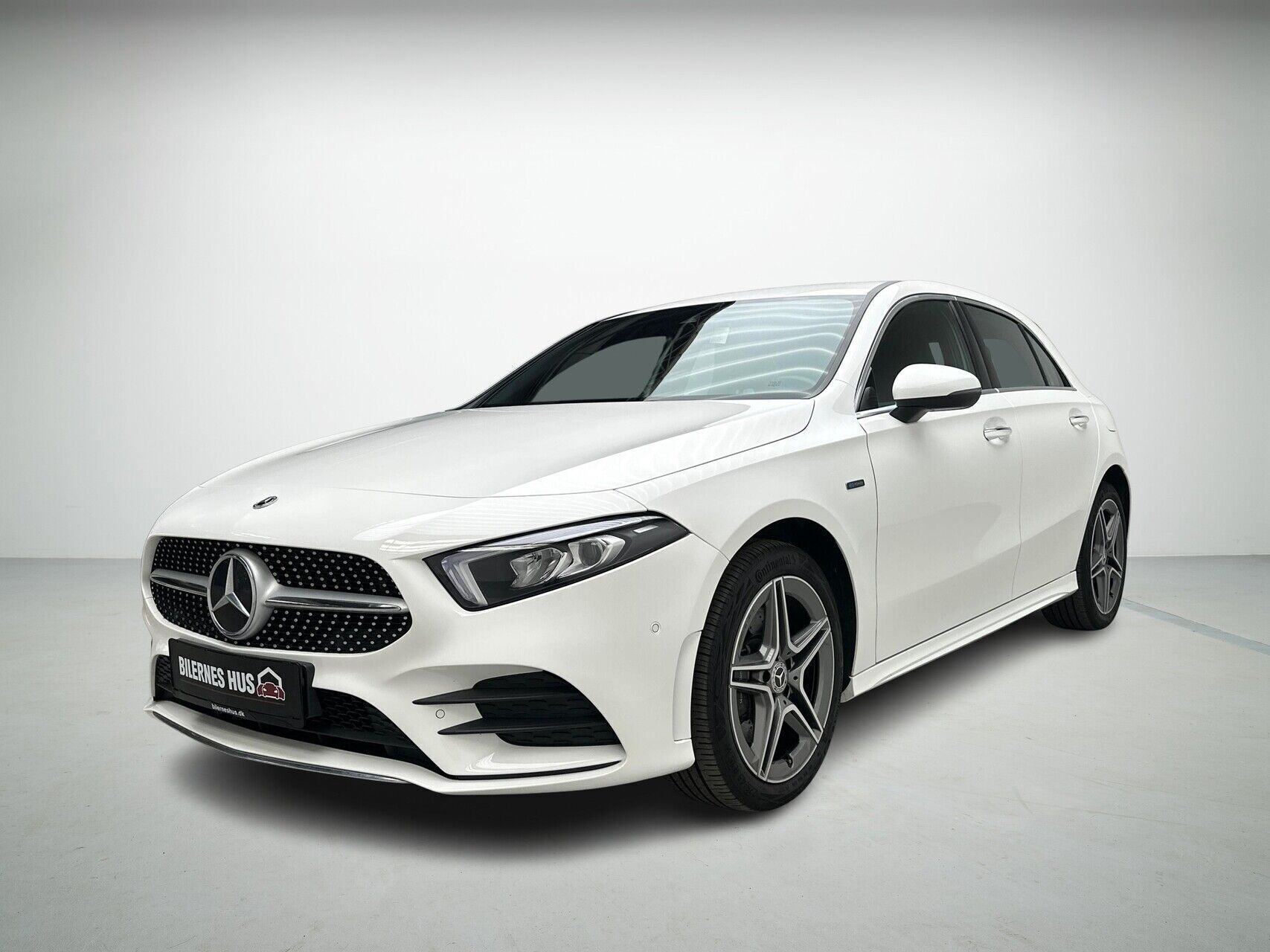 Mercedes A250 e 1,3 Plugin-hybrid AMG Line 8G-DCT 218HK 5d 8g Aut.