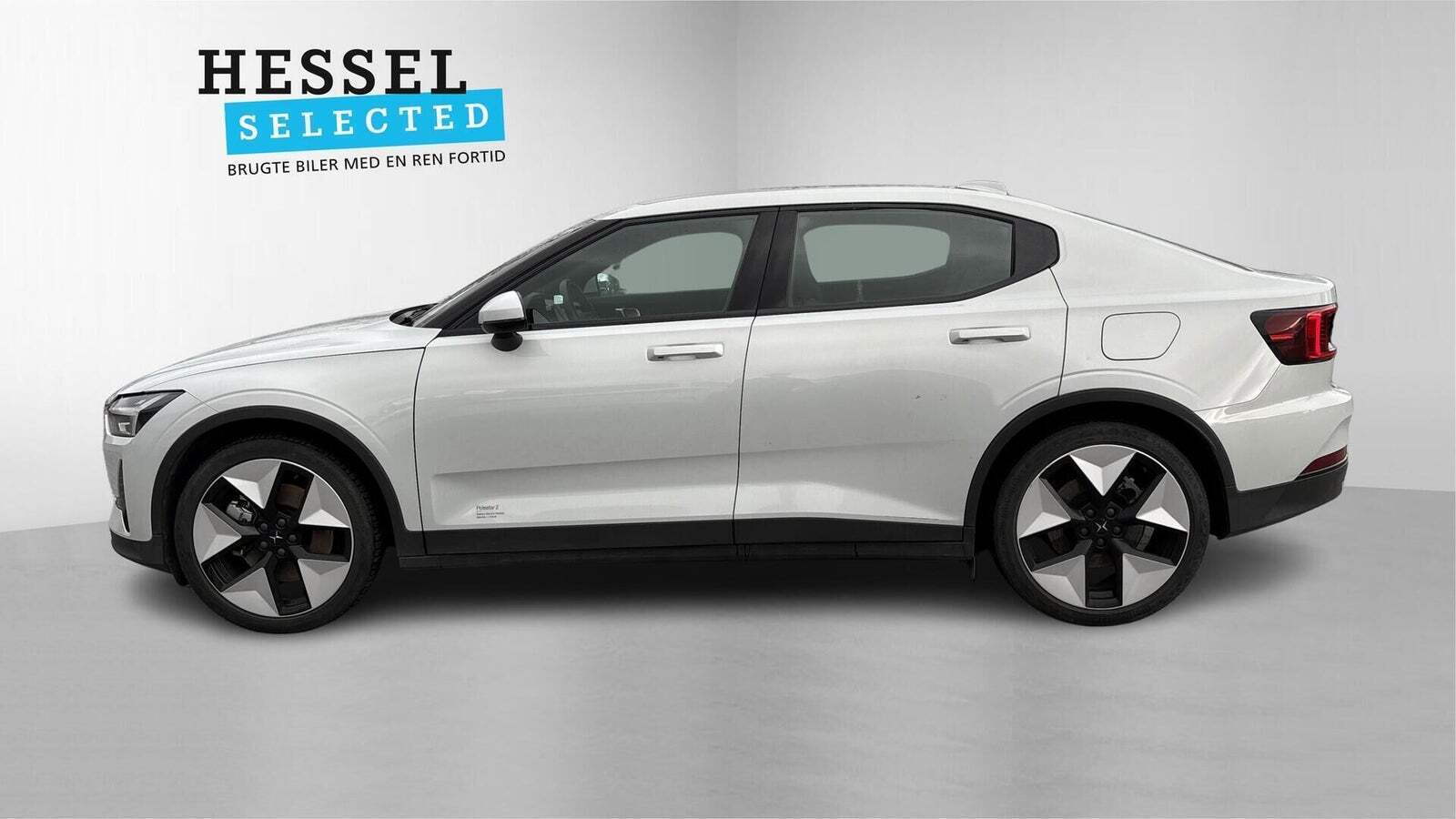 Sølv Polestar 2 fra 2023