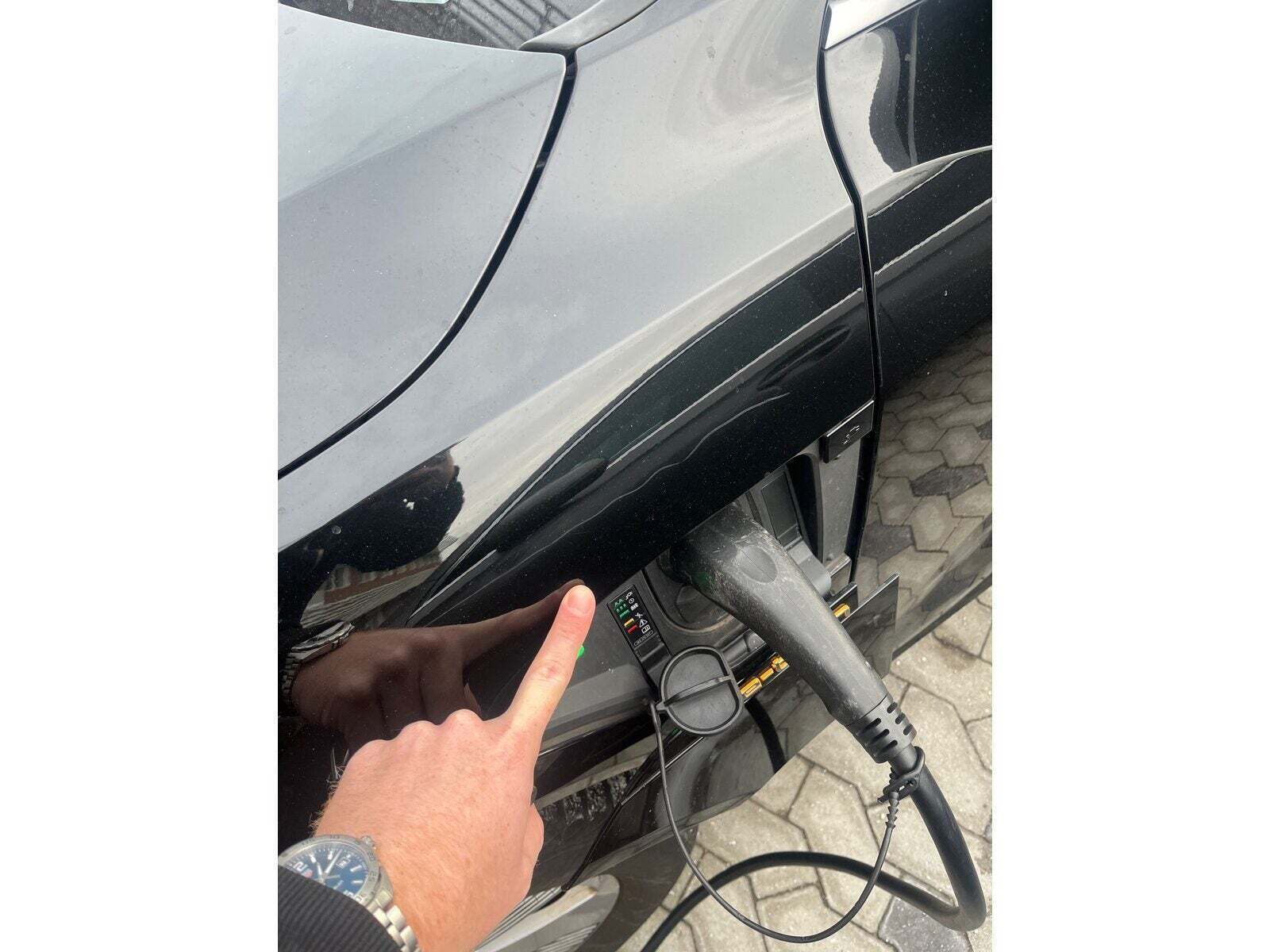 Sort Audi e-tron fra 2021