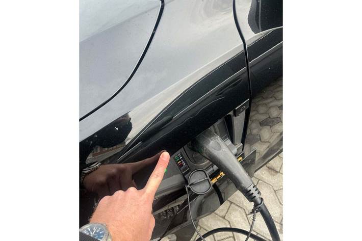 Sort Audi e-tron fra 2021